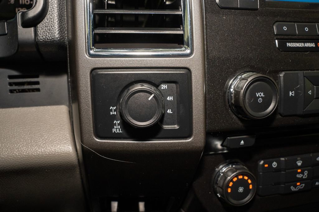 Used 2015 Ford F150 XLT w/ XTR Package image 14