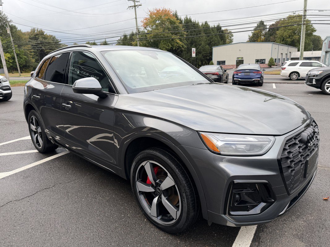Used 2024 Audi Q5 2.0T Premium Plus w/ Premium Plus Package AWD/4WD image 4