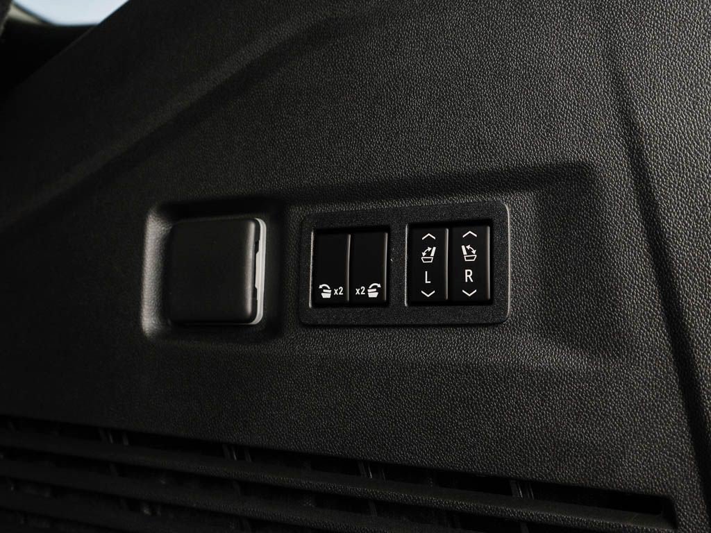 New 2026 Chevrolet Tahoe Premier AWD/4WD image 9