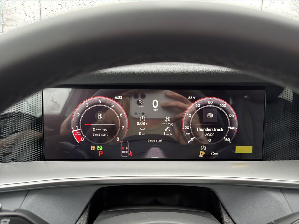New 2026 Volkswagen Tiguan SE R-Line image 29