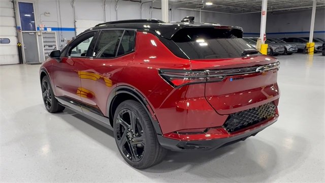 New 2026 Chevrolet Equinox EV RS image 8