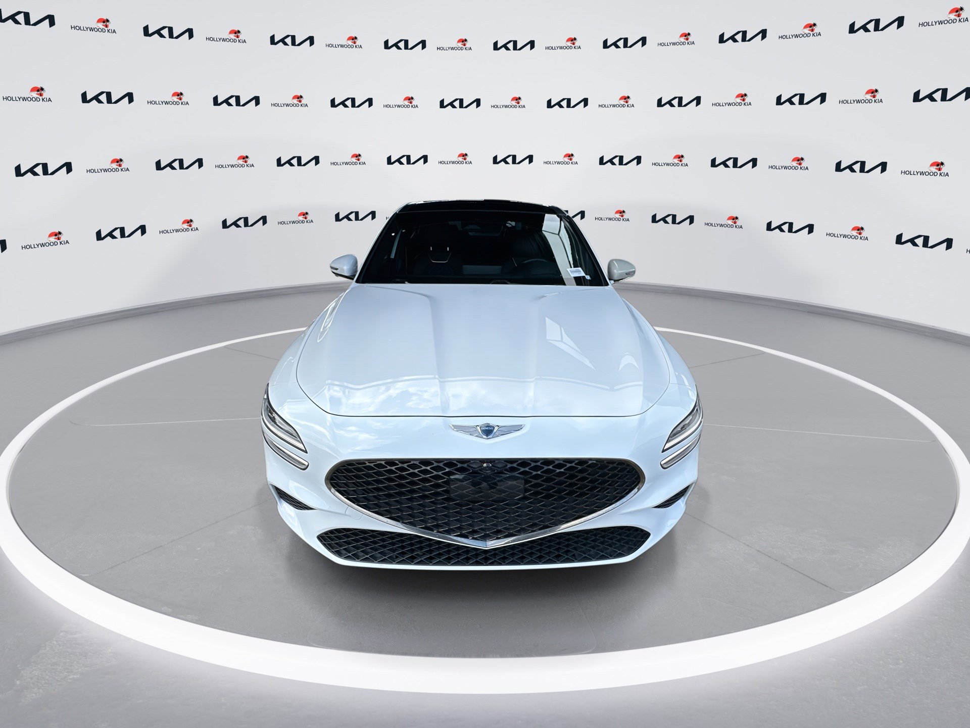 Used 2023 Genesis G70 3.3T w/ Sport Prestige Package image 3