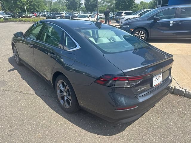 Used 2023 Honda Accord EX image 4