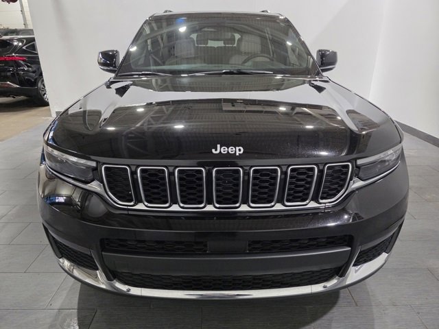 Used 2024 Jeep Grand Cherokee L Limited image 8