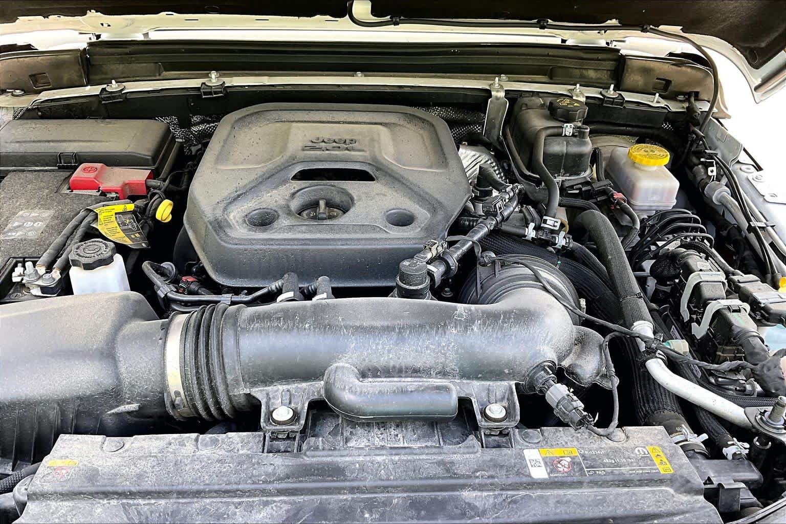 Used 2025 Jeep Wrangler Unlimited Rubicon AWD/4WD image 30
