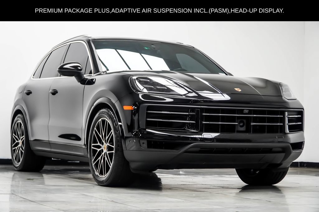 Used 2024 Porsche Cayenne AWD/4WD image 4
