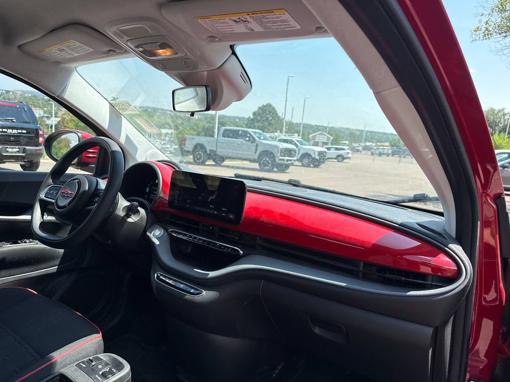 Used 2024 FIAT 500 e (RED) FWD image 20