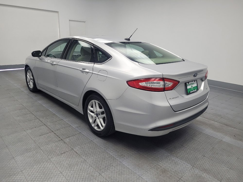 Used 2016 Ford Fusion SE image 5