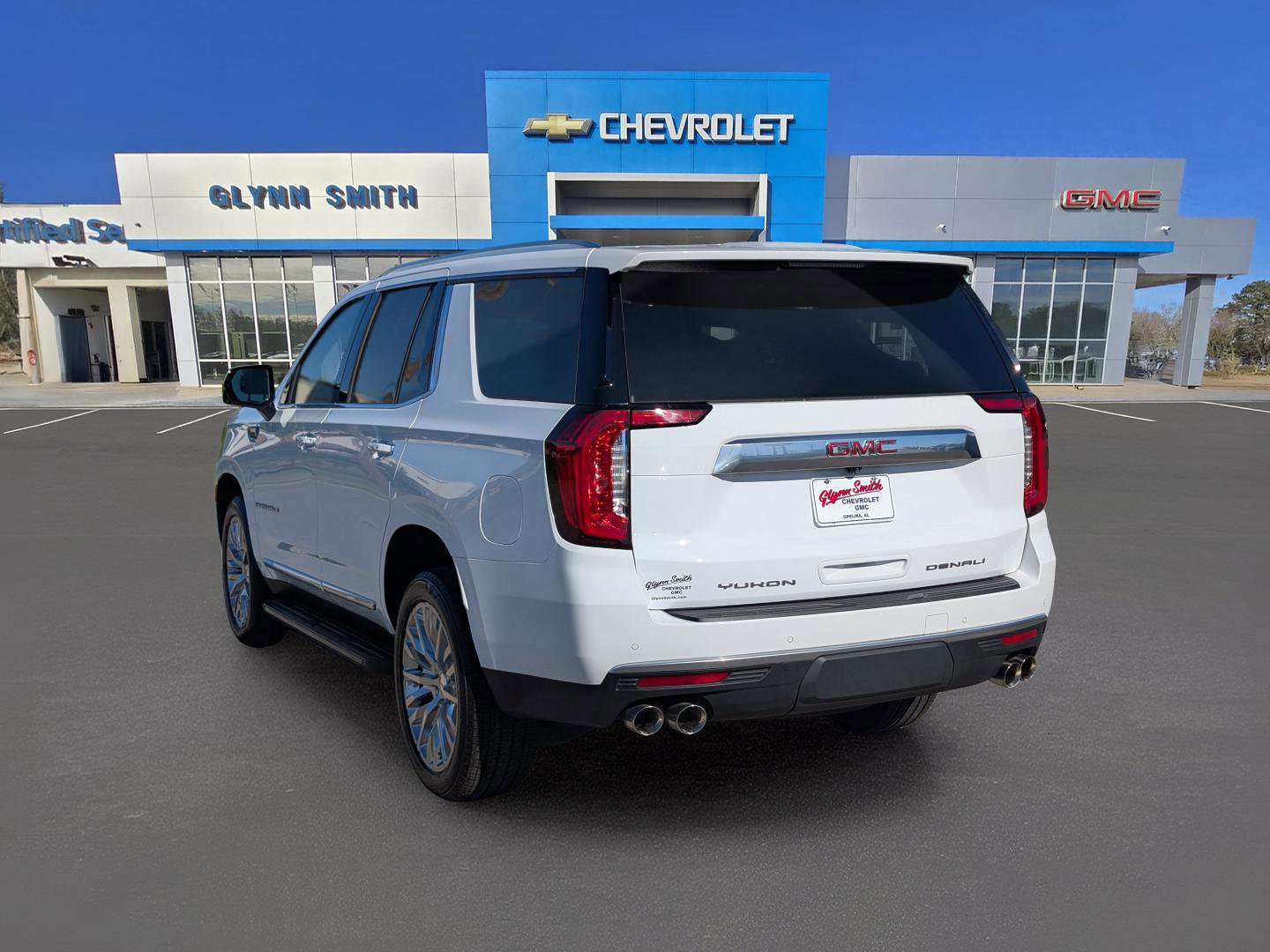 Certified 2024 GMC Yukon Denali image 12