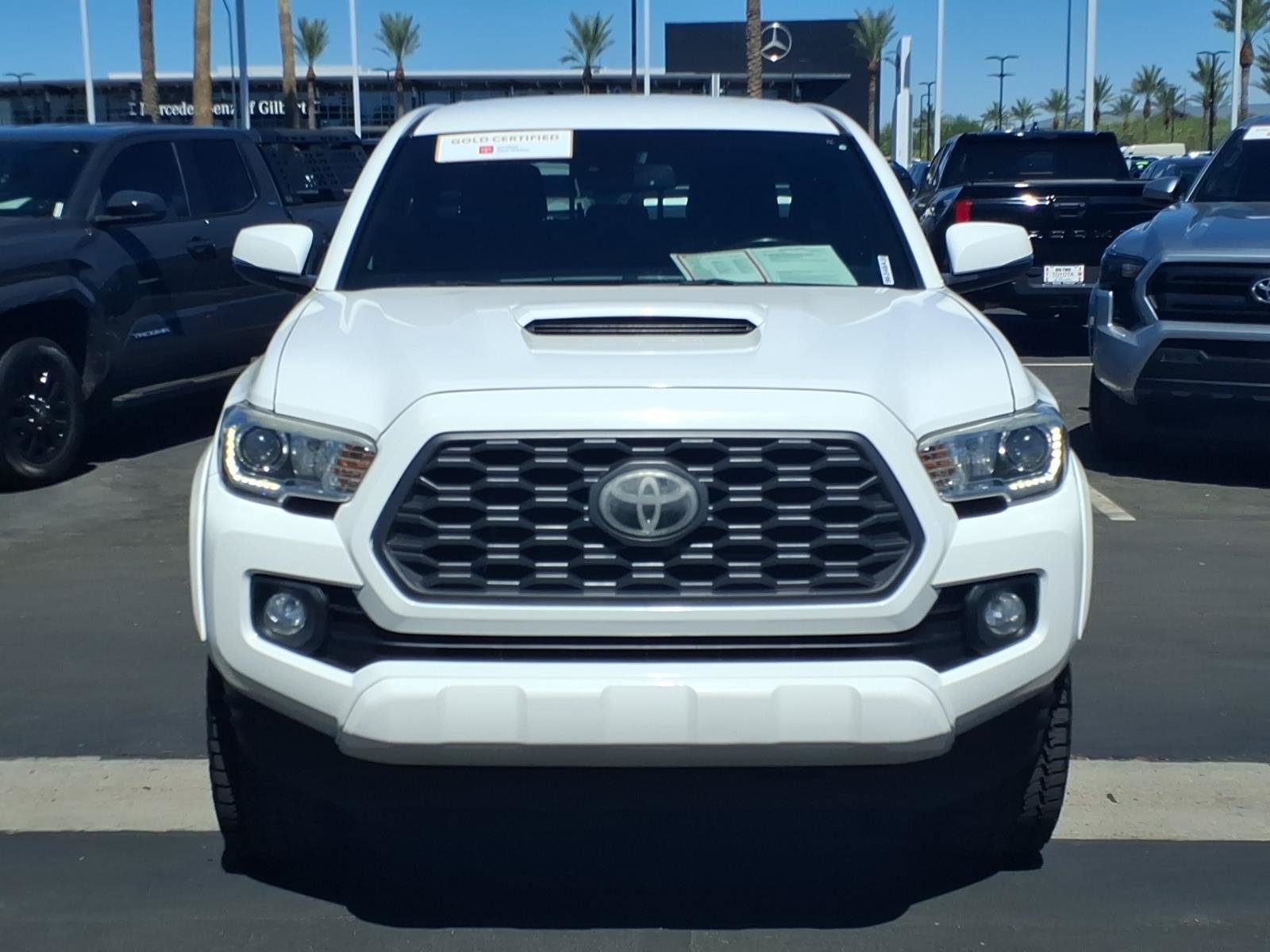 Certified 2020 Toyota Tacoma TRD Sport w/ Technology Package AWD/4WD image 2