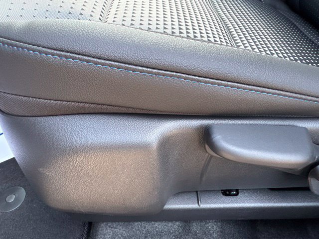 New 2026 Chevrolet Trax LT w/ Sunroof Package FWD image 10