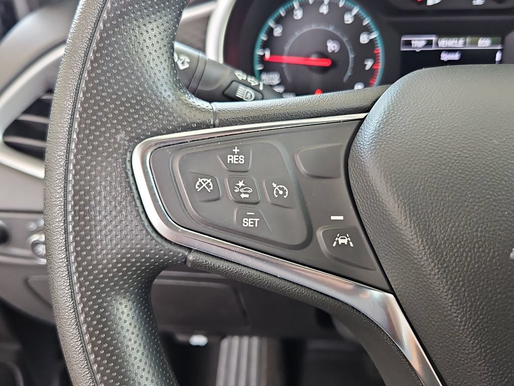Used 2025 Chevrolet Malibu LT FWD image 11