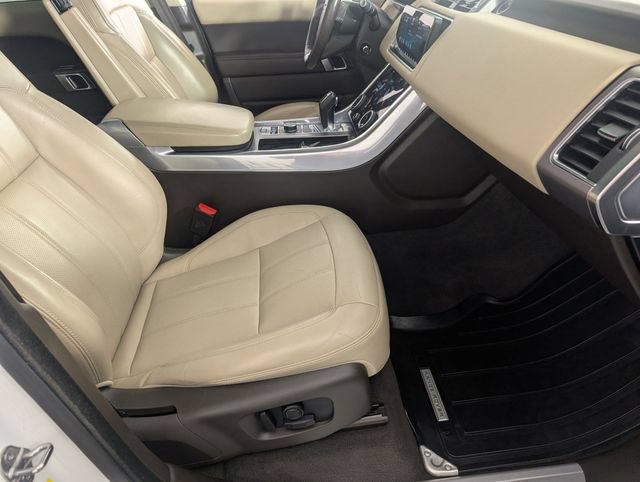 Used 2018 Land Rover Range Rover Sport HSE AWD/4WD image 31