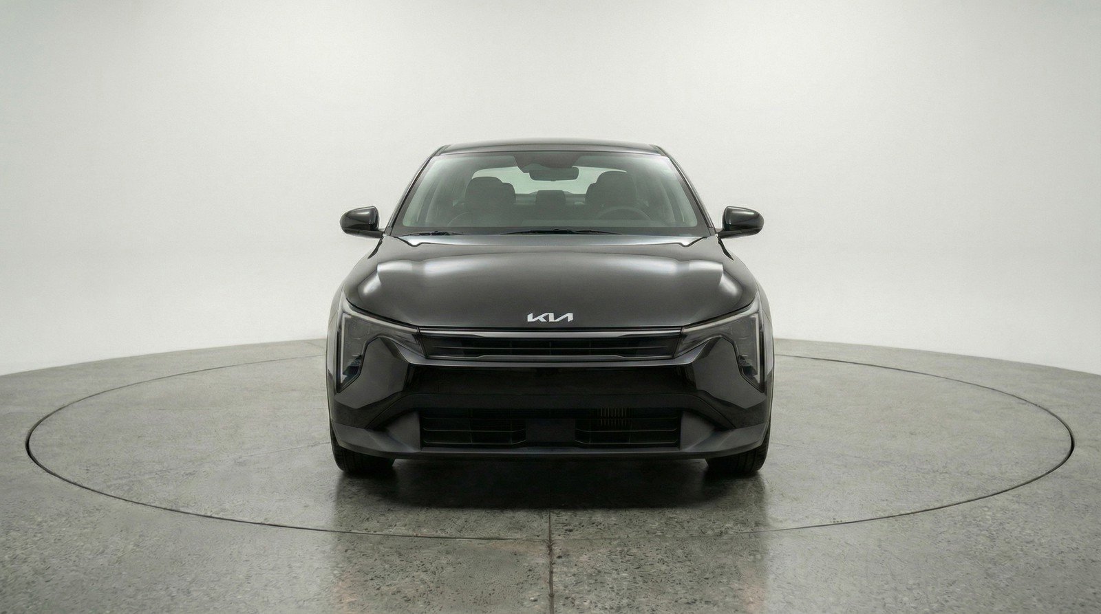 Used 2025 Kia K4 LXS image 2