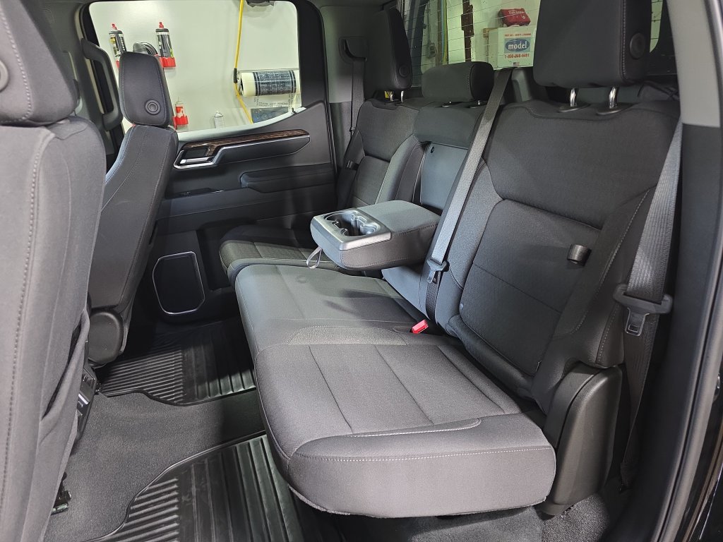 Used 2025 GMC Sierra 1500 Elevation AWD/4WD image 16