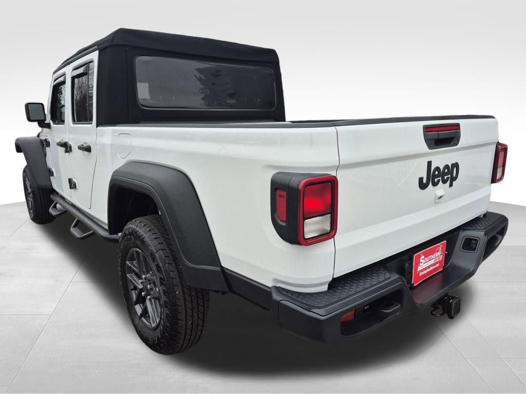 Used 2020 Jeep Gladiator Sport w/ Quick Order Package 24S image 4