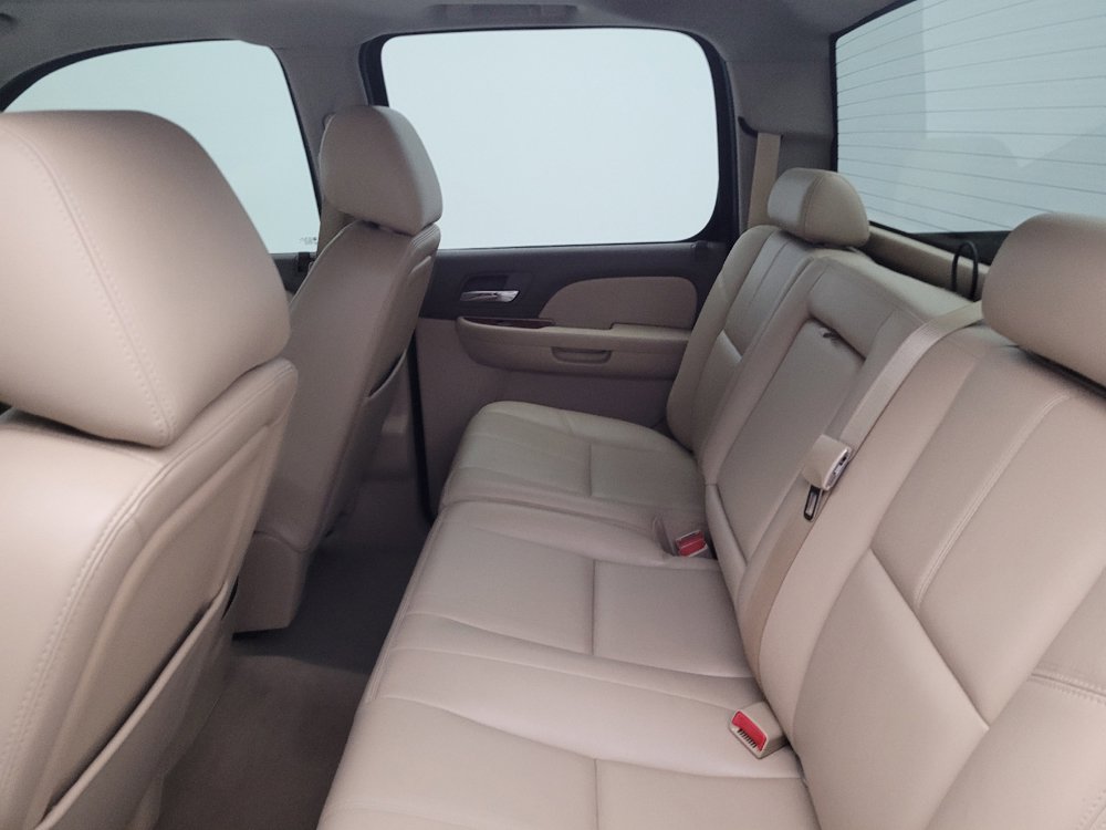 Used 2013 Chevrolet Silverado 1500 LTZ w/ LTZ Plus Package AWD/4WD image 18