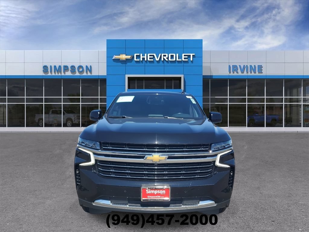 Used 2023 Chevrolet Suburban LT RWD image 3