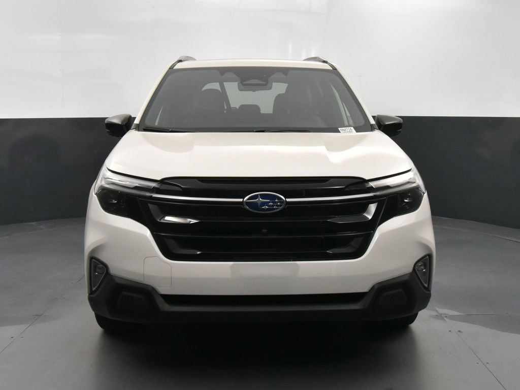New 2025 Subaru Forester Touring image 3