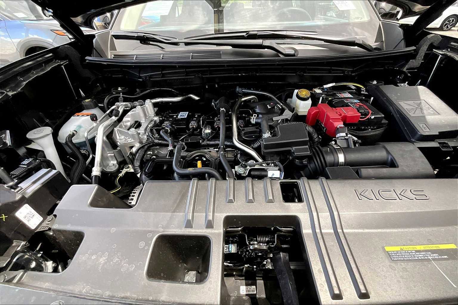 New 2025 Nissan Kicks SV image 16