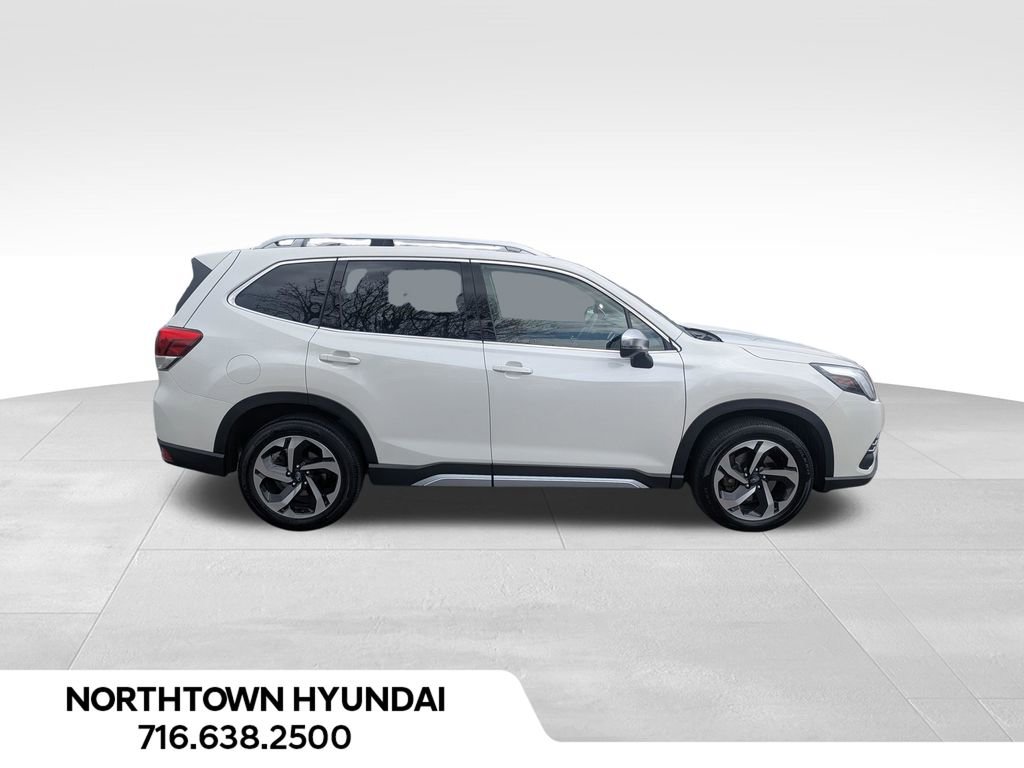 Used 2023 Subaru Forester Touring image 13