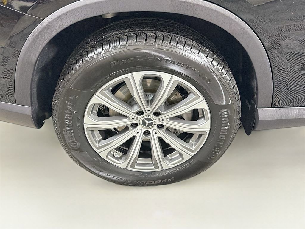 Used 2026 Mercedes-Benz GLC 300 4MATIC image 35