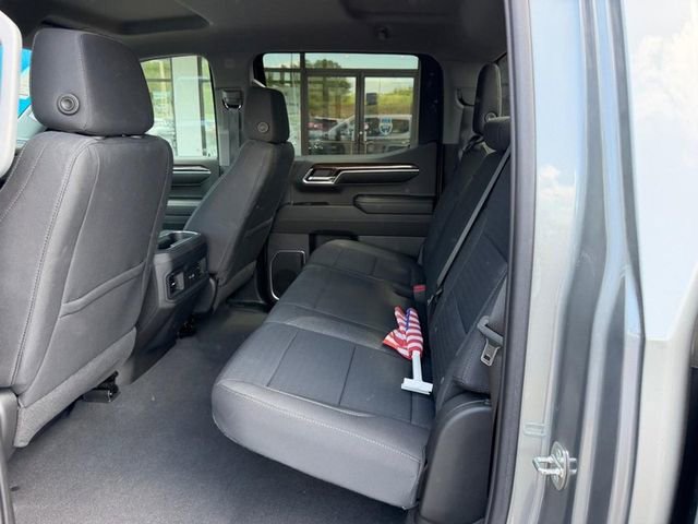 Used 2023 Chevrolet Silverado 1500 RST w/ Z71 Off-Road Package AWD/4WD image 9