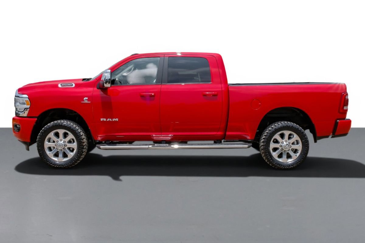 Used 2023 RAM 3500 Laramie AWD/4WD image 9