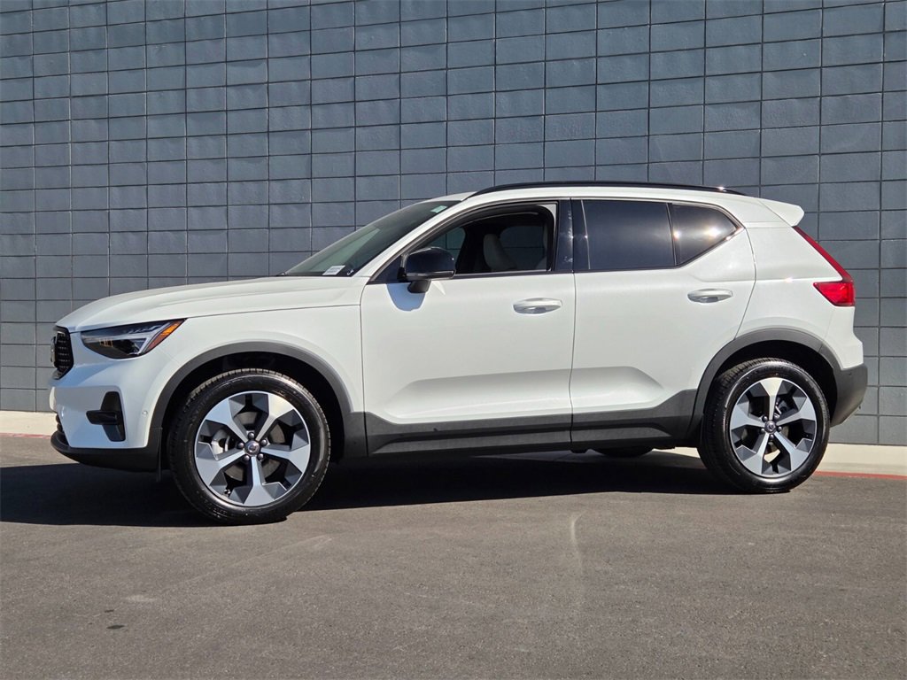 New 2026 Volvo XC40 B5 Plus w/ Protection Package Premier image 2