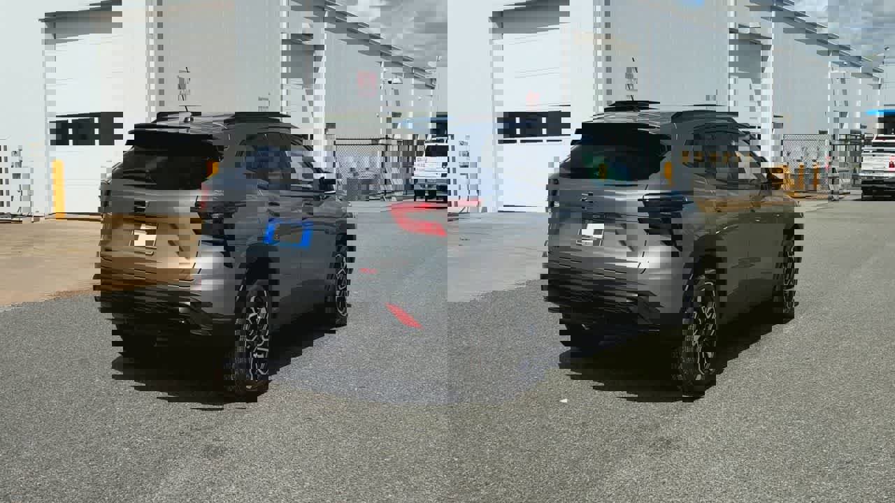 New 2026 Chevrolet Trax RS w/ Sunroof Package image 8