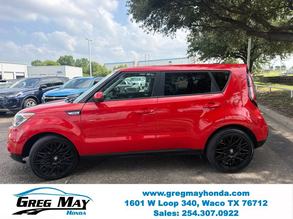 Used 2019 Kia Soul + FWD image 6
