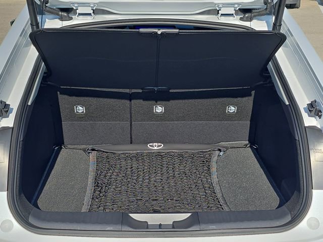 New 2026 Toyota Prius Plug-In Hybrid FWD image 12