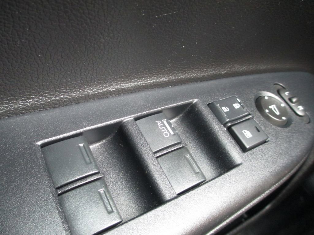 Used 2017 Honda Accord Sport image 22