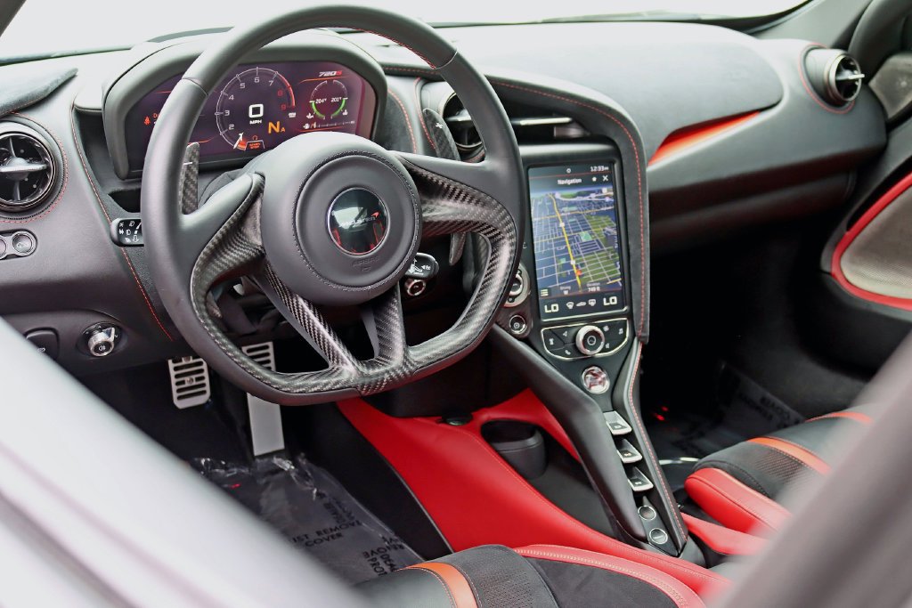 Used 2018 McLaren 720S Performance RWD image 54