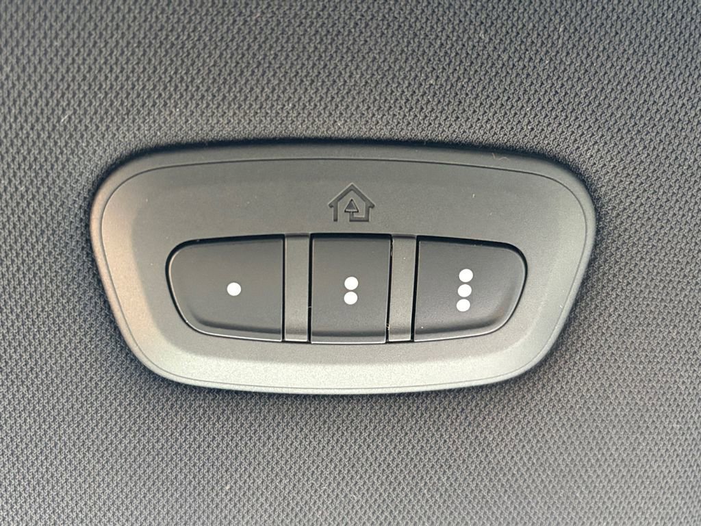 New 2026 Jeep Cherokee Limited image 31