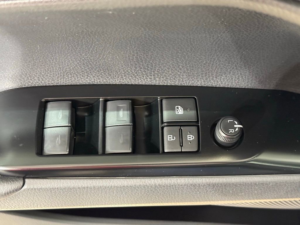 New 2026 Toyota Camry SE image 15