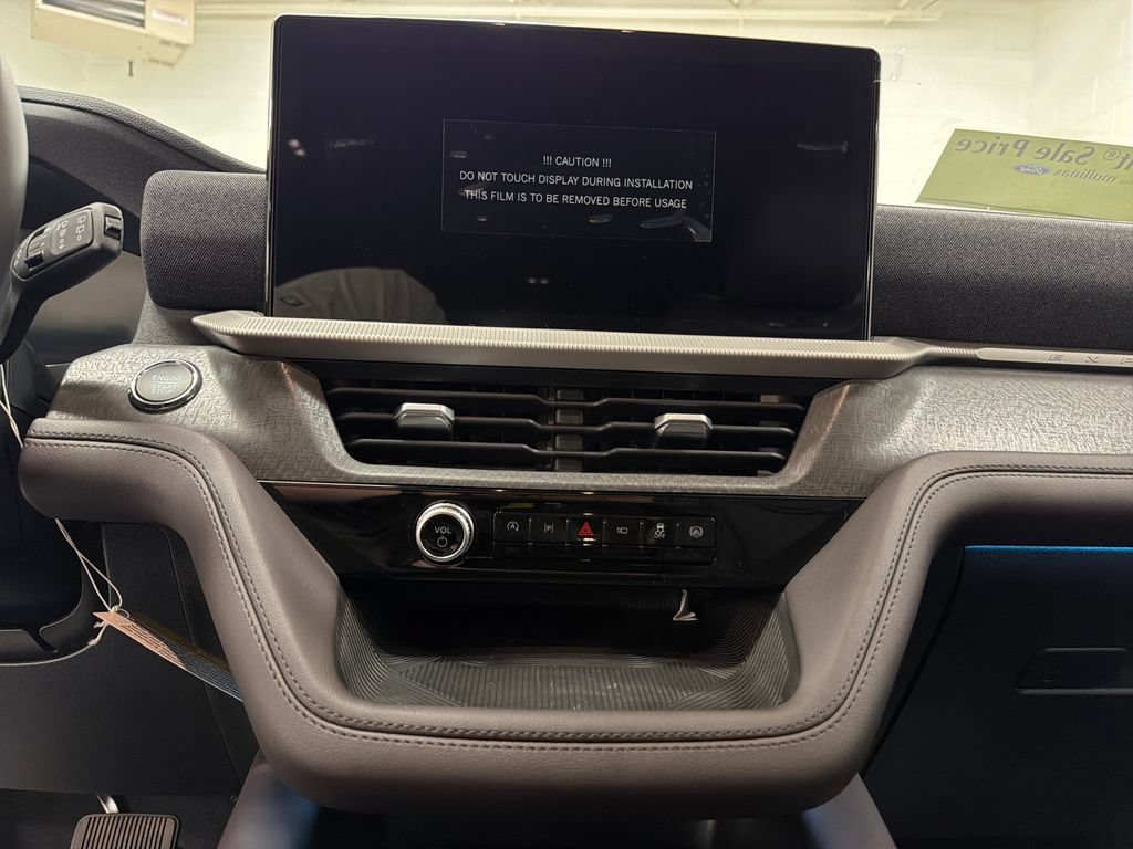 New 2027 Ford Explorer Platinum RWD image 21