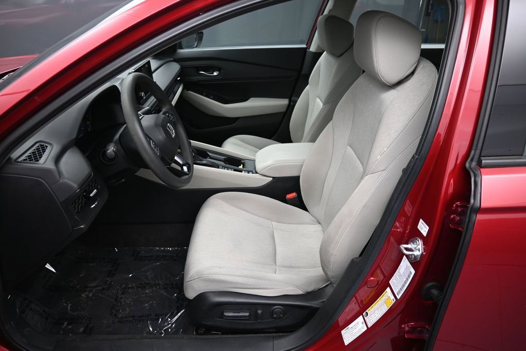 Certified 2024 Honda Accord EX image 18