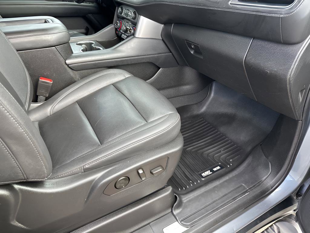 Used 2022 Chevrolet Suburban Z71 image 16