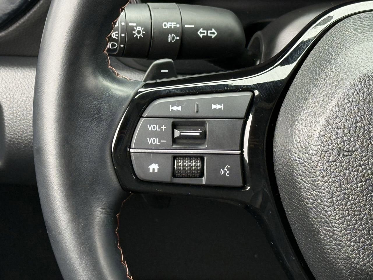 Used 2023 Honda Pilot TrailSport image 13