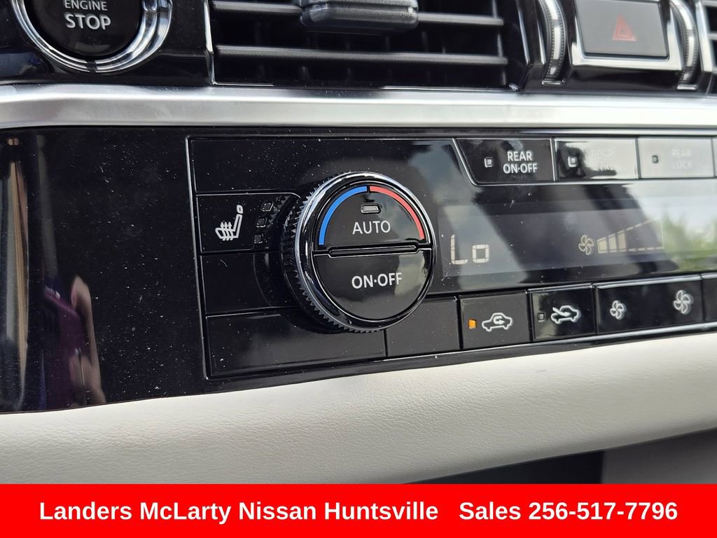 Used 2025 Nissan Pathfinder SL w/ SL Premium Package FWD image 22
