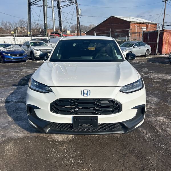 Used 2025 Honda HR-V Sport image 17