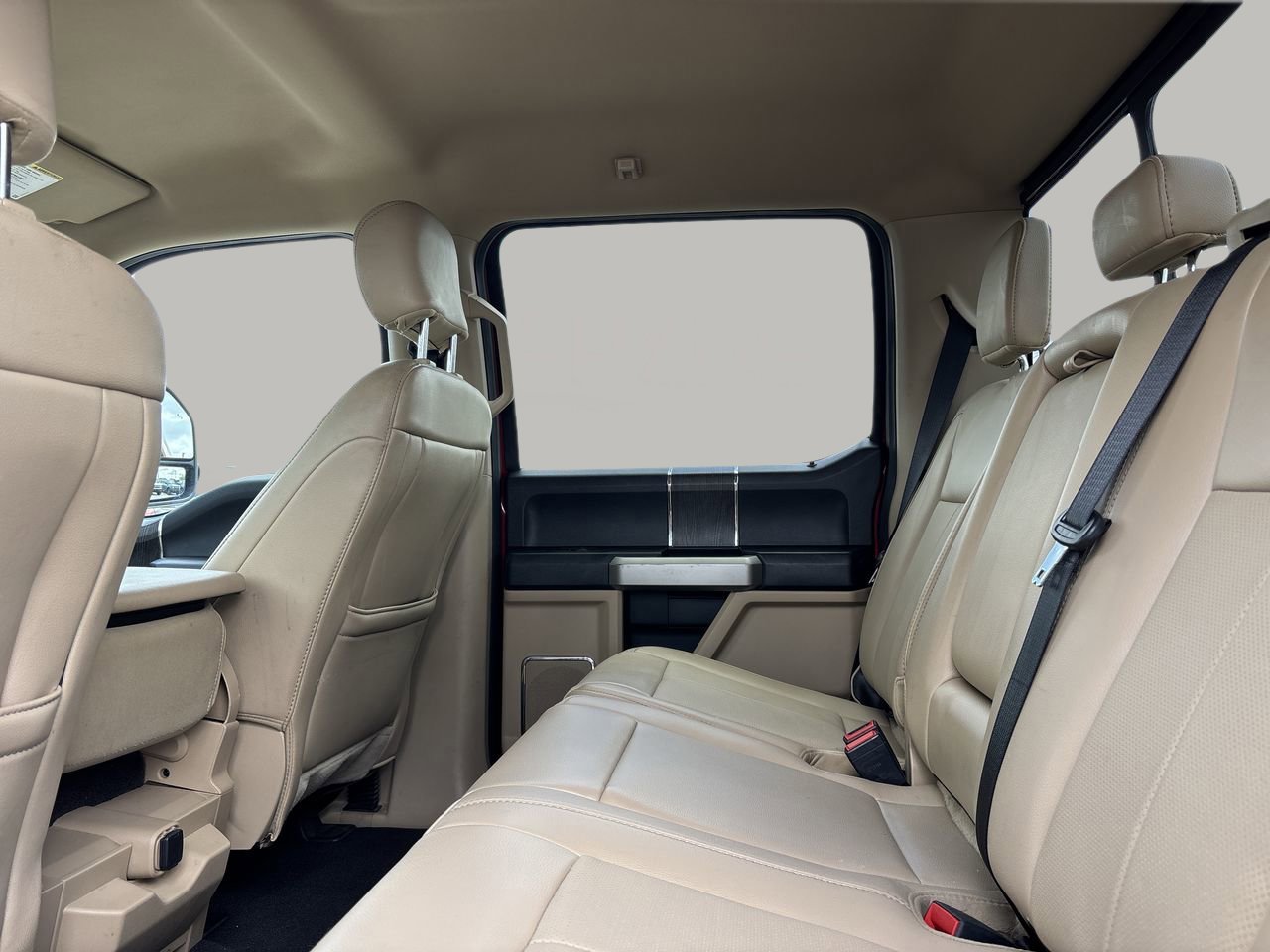 Used 2020 Ford F250 Lariat w/ Lariat Ultimate Package AWD/4WD image 16