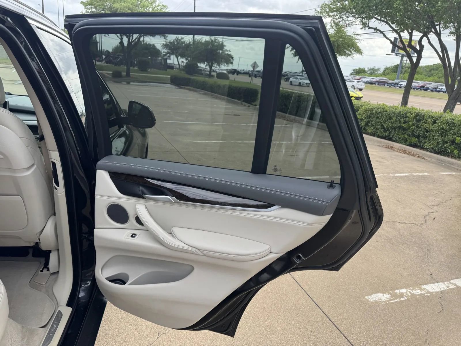 Used 2015 BMW X5 sDrive35i RWD image 17