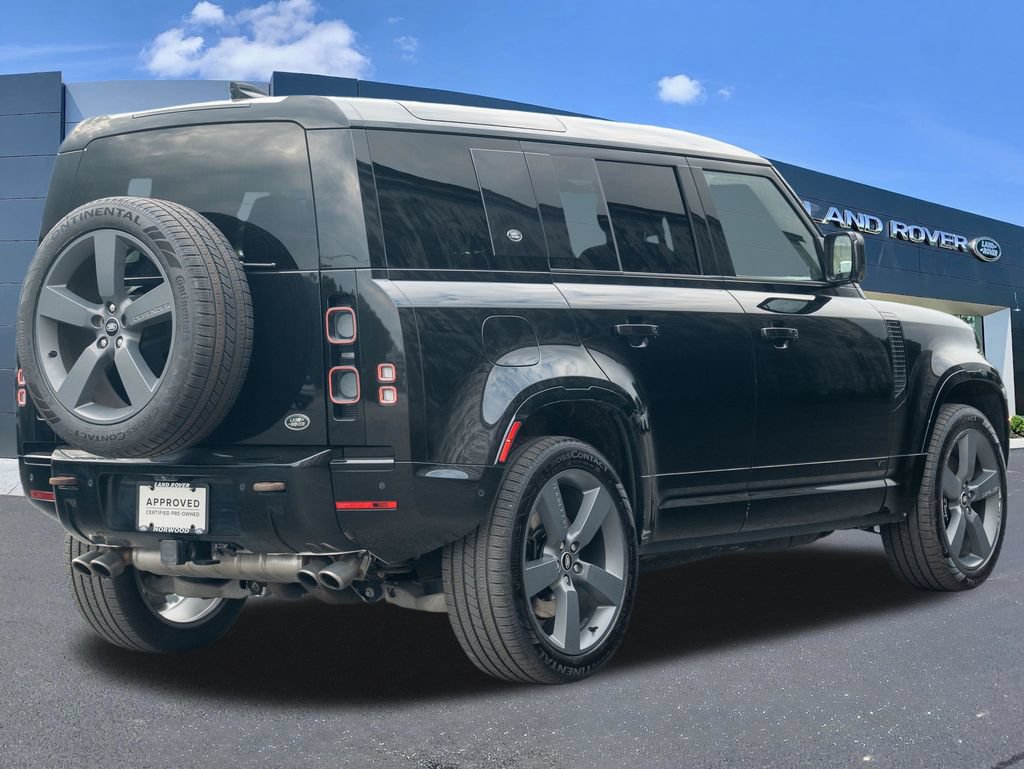 Certified 2023 Land Rover Defender 110 V8 AWD/4WD image 4