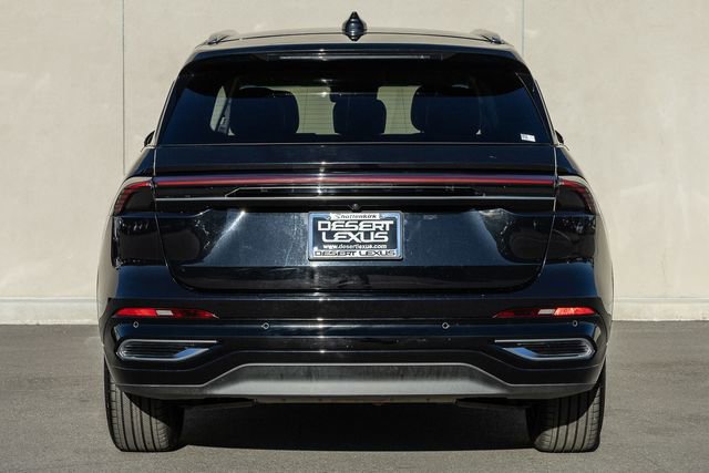 Used 2024 Lincoln Nautilus Reserve image 4