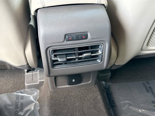 Used 2022 Lincoln Corsair Reserve w/ Equipment Group 201A FWD image 21