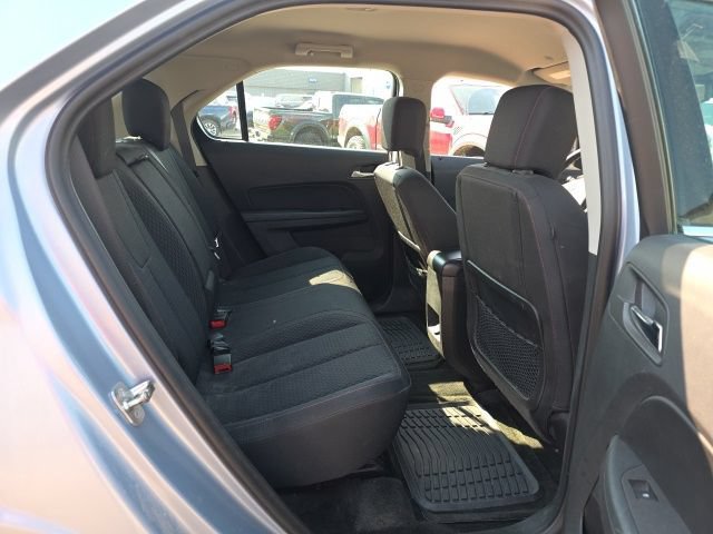 Used 2015 Chevrolet Equinox LS FWD image 11