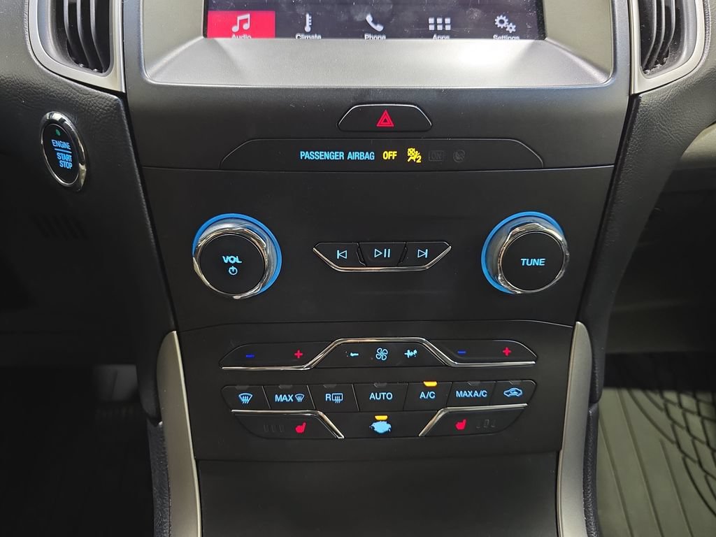 Used 2019 Ford Edge SEL w/ Equipment Group 201A FWD image 24