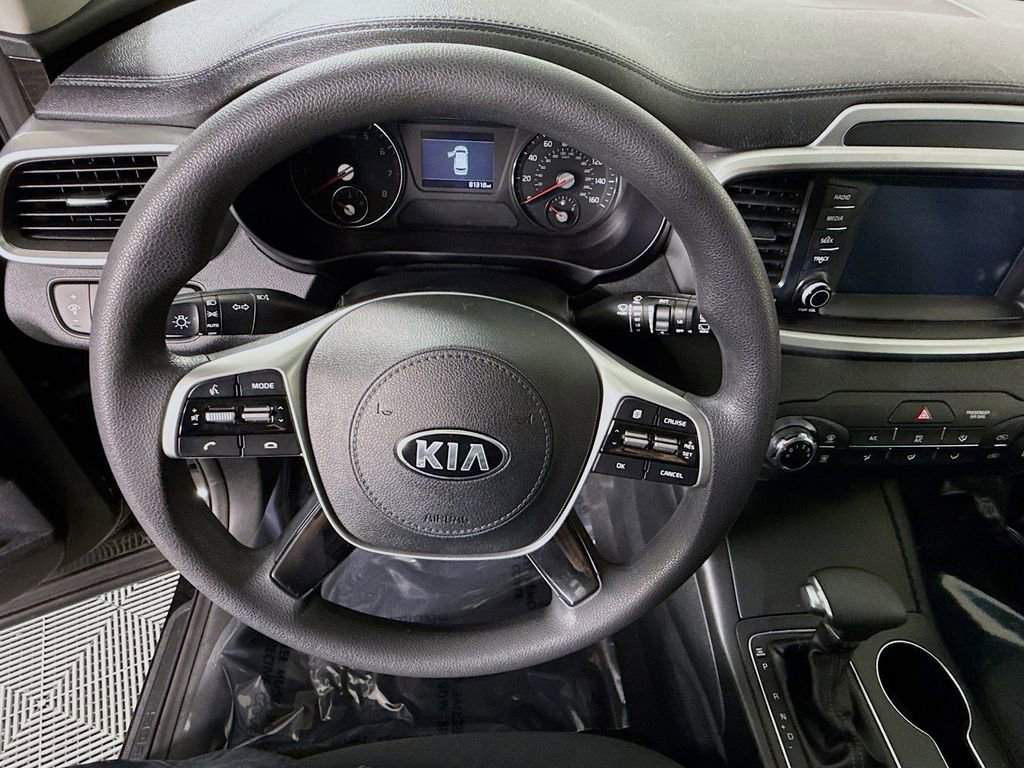 Used 2019 Kia Sorento L image 18